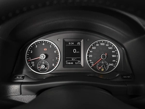 Внедорожник Volkswagen Tiguan 2015 года, 1452000 рублей, Ставрополь