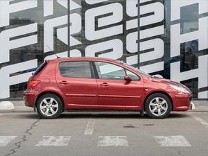 Хетчбэк Peugeot 307 2007 года, 490000 рублей, Краснодар