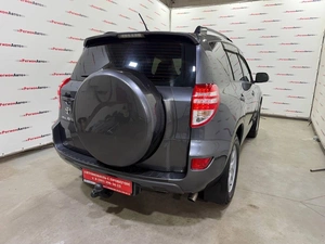Внедорожник Toyota RAV4 2011 года, 1395000 рублей, Красноярск