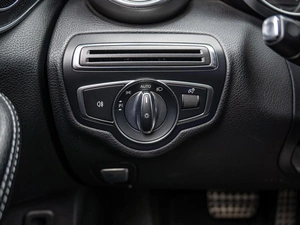 Седан Mercedes-benz C-класс 2017 года, 2580000 рублей, Краснодар