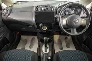 Хетчбэк Nissan Note 2014 года, 999000 рублей, Барнаул