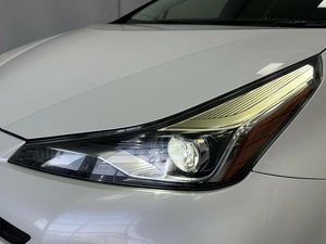 Лифтбек Toyota Prius 2019 года, 2200000 рублей, Красноярск