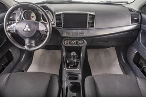Седан Mitsubishi Lancer 2009 года, 679000 рублей, Томск