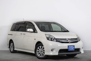 Минивэн Toyota Isis 2012 года, 1399000 рублей, Томск