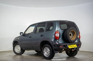 Внедорожник Chevrolet Niva 2013 года, 389000 рублей, Оренбург