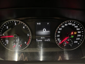 Минивэн Volkswagen Multivan 2016 года, 3800000 рублей, Красноярск