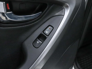 Седан Hyundai Avante 2010 года, 850000 рублей, Красноярск