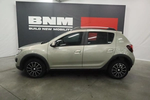Хэтчбек Renault Sandero 2015 года, 860000 рублей, Курск