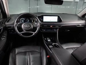 Седан Hyundai Sonata 2021 года, 2379000 рублей, Тюмень