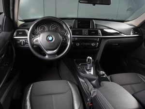 Седан BMW 3 серия 2017 года, 2675000 рублей, Красный Пахарь