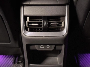 Седан Hongqi H5 2024 года, 2700000 рублей, Санкт-Петербург