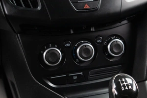 Хетчбэк Ford Focus 2013 года, 719000 рублей, Оренбург