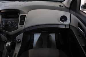 Седан Chevrolet Cruze 2012 года, 799000 рублей, Омск