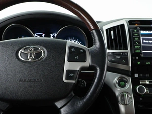Внедорожник Toyota Land Cruiser 2014 года, 3848050 рублей, Москва