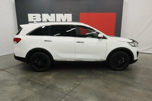 Внедорожник Kia Sorento 2016 года, 2800000 рублей, Курск