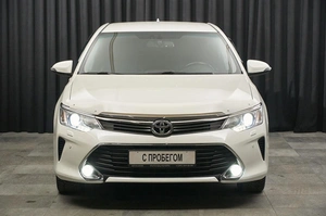 Седан Toyota Camry 2015 года, 2170000 рублей, Красноярск