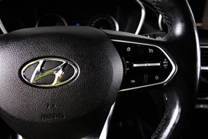 Внедорожник Hyundai Santa Fe 2019 года, 2799000 рублей, Пермь