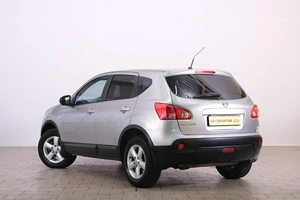 Внедорожник Nissan Qashqai 2009 года, 849000 рублей, Омск