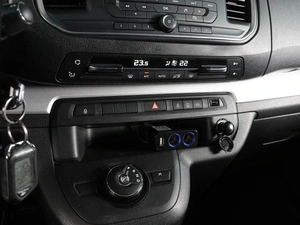 Минивэн Peugeot Traveller 2018 года, 2749000 рублей, Воронеж