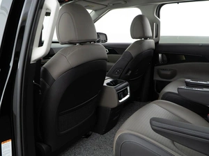 Минивэн Kia Carnival 2025 года, 7398055 рублей, Москва