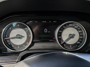 Внедорожник Volkswagen Touareg 2019 года, 5450000 рублей, Краснодар