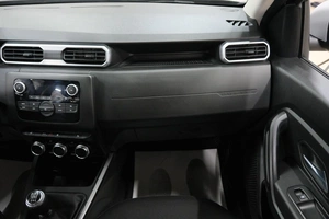 Внедорожник Renault Duster 2022 года, 1749000 рублей, Омск