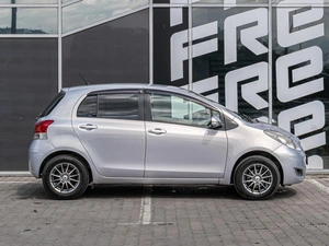Хетчбэк Toyota Vitz 2010 года, 695000 рублей, Краснодар