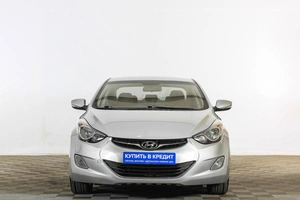 Седан Hyundai Elantra 2012 года, 919000 рублей, Тюмень