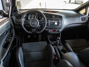 Хетчбэк Kia Ceed GT 2017 года, 1705000 рублей, Краснодар