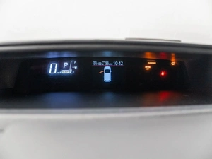 Хетчбэк Toyota Prius C 2016 года, 1275000 рублей, Красноярск