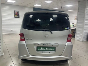 Минивэн Honda Freed 2010 года, 899000 рублей, Ачинск