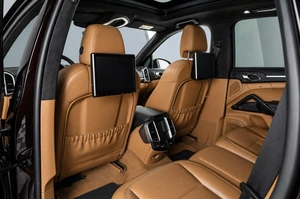 Внедорожник Porsche Cayenne Turbo 2016 года, 3899000 рублей, Челябинск