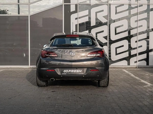 Хетчбэк Opel Astra GTC 2014 года, 1050000 рублей, Краснодар