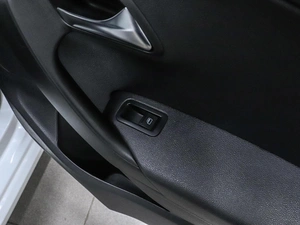 Седан Volkswagen Polo 2019 года, 1379000 рублей, Красноярск