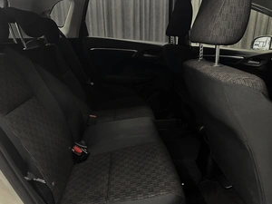 Хетчбэк Honda Fit 2015 года, 990000 рублей, Красноярск