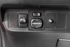 Хетчбэк Toyota Auris 2008 года, 729000 рублей, Барнаул