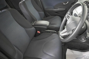 Хетчбэк Honda Fit 2009 года, 809000 рублей, Кемерово