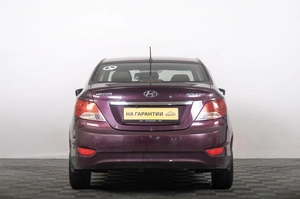 Седан Hyundai Solaris 2011 года, 769000 рублей, Томск