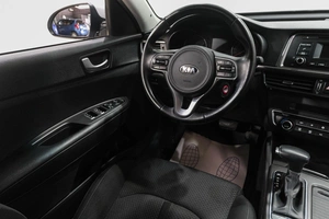 Седан Kia Optima 2017 года, 2099000 рублей, Новокузнецк