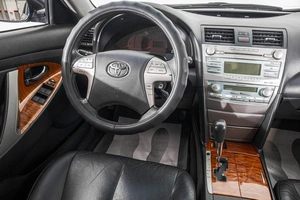 Седан Toyota Camry 2008 года, 1199000 рублей, Барнаул