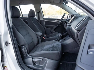 Внедорожник Volkswagen Tiguan 2012 года, 1599000 рублей, Нижний Новгород