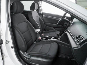 Седан Hyundai Elantra 2017 года, 979000 рублей, Воронеж