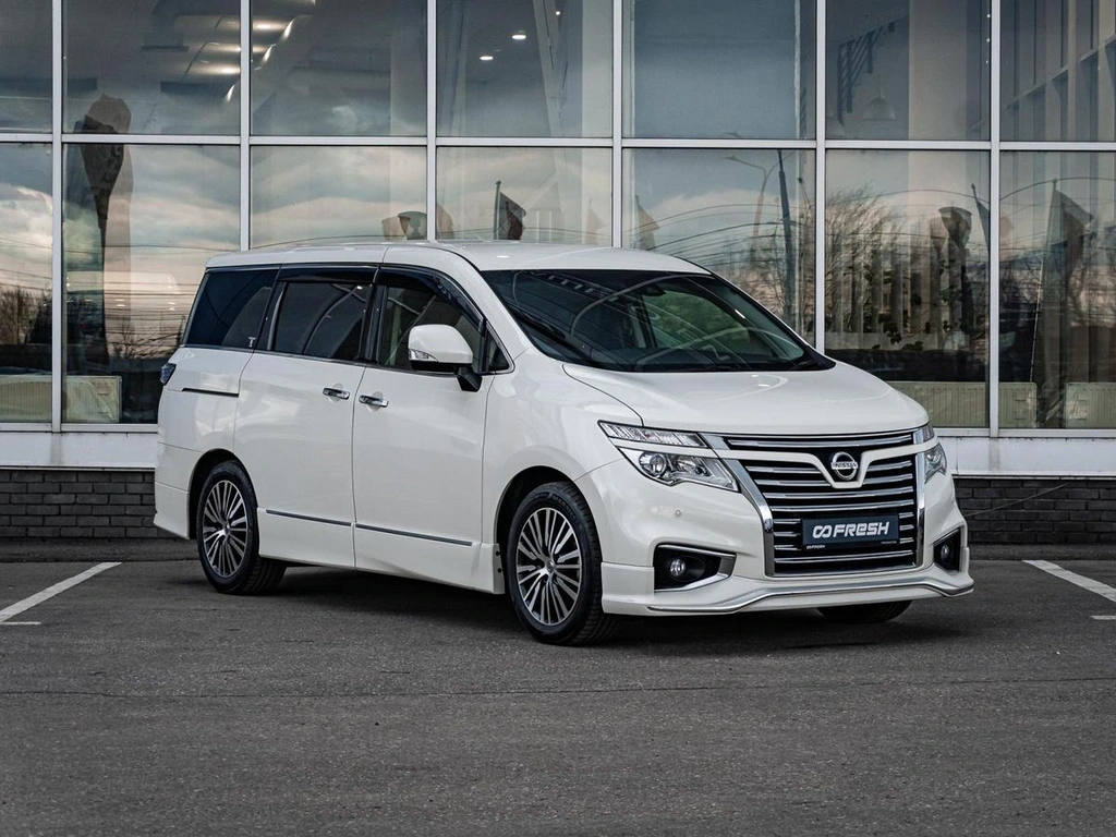 Минивэн Nissan Elgrand 2020 года, 3288000 рублей, Нижний Новгород