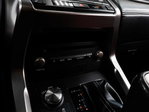 Внедорожник Lexus NX 2018 года, 2959000 рублей, Тюмень