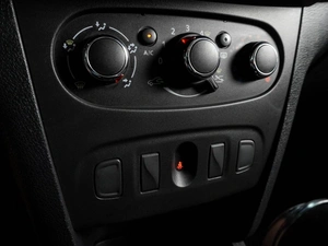 Седан Renault Logan Stepway 2020 года, 1097000 рублей, Воронеж