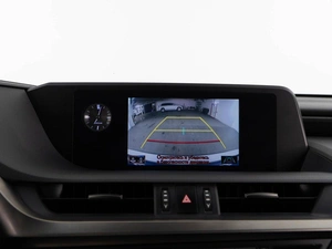 Седан Lexus ES 2019 года, 3689050 рублей, Москва