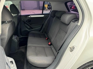 Хетчбэк Volkswagen Golf 2011 года, 799000 рублей, Кропоткин