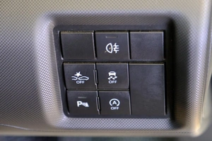 Внедорожник Toyota Raize 2019 года, 1599000 рублей, Омск