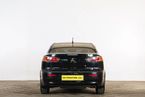 Седан Mitsubishi Lancer 2011 года, 949000 рублей, Тюмень