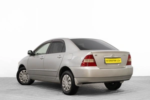 Седан Toyota Corolla 2001 года, 499000 рублей, Барнаул
